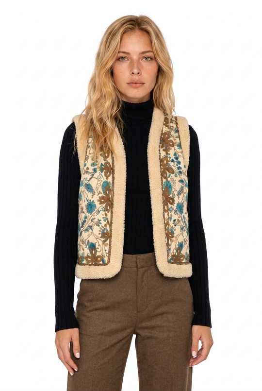 Maison Hotel Gilet Fantasia 2580