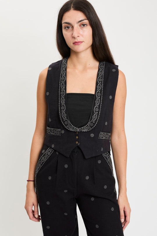 Maison Hotel Gilet Ricamato 8867