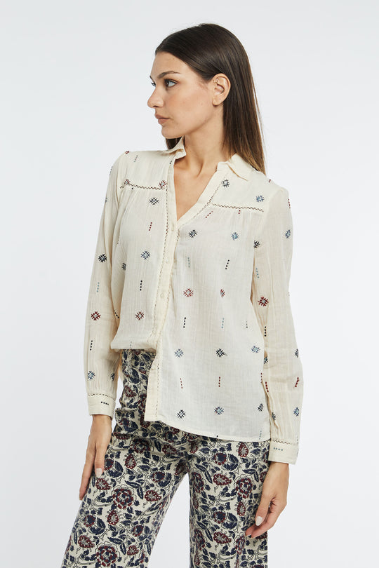 Maison Hotel Camicia con ricami 4427