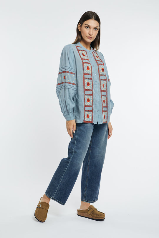 Maison Hotel Camicia con ricamo 4421