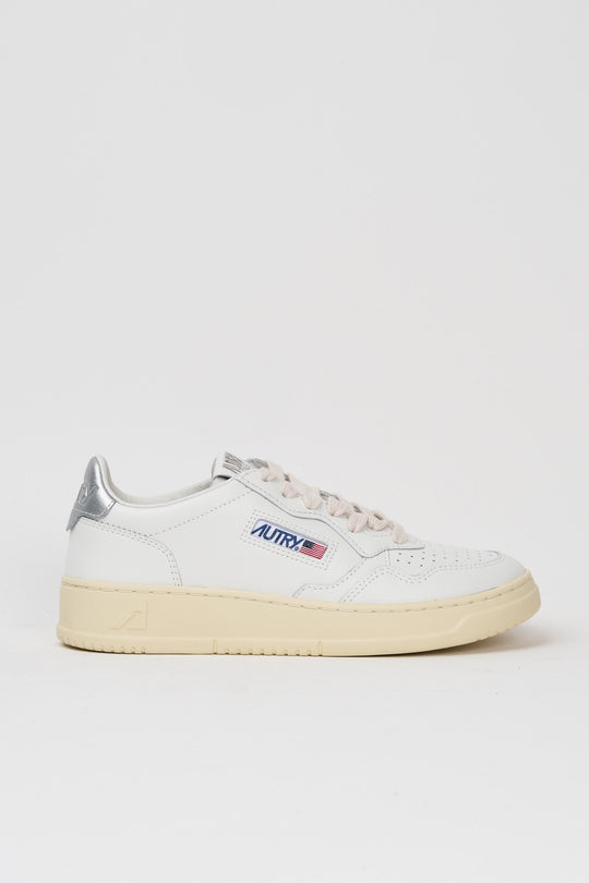 Autry Sneackers Medalist Low Pelle Colore White Silver 4039