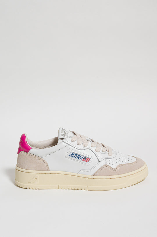 Sneakers Medalist Low 2003